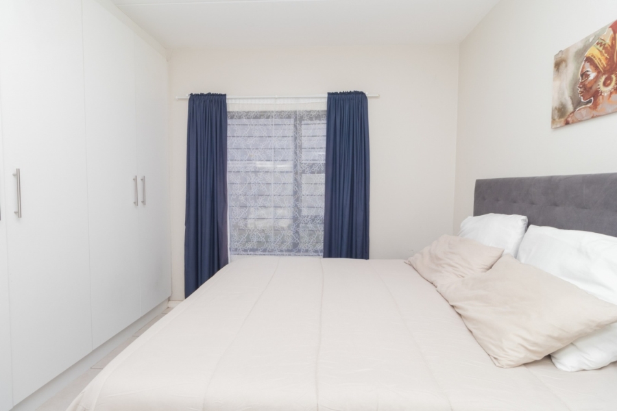 2 Bedroom Property for Sale in Parklands Western Cape
